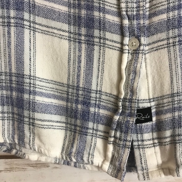 Rails Rolled Sleeve Plaid Shirt - Super Soft! - Picture 2 of 5